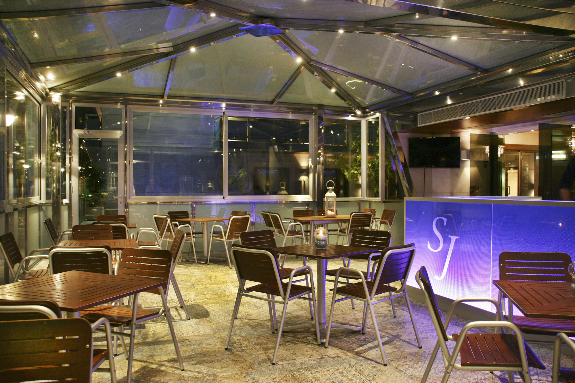 Sant Jordi Boutique Hotel Calella Exterior photo Sky Bar
